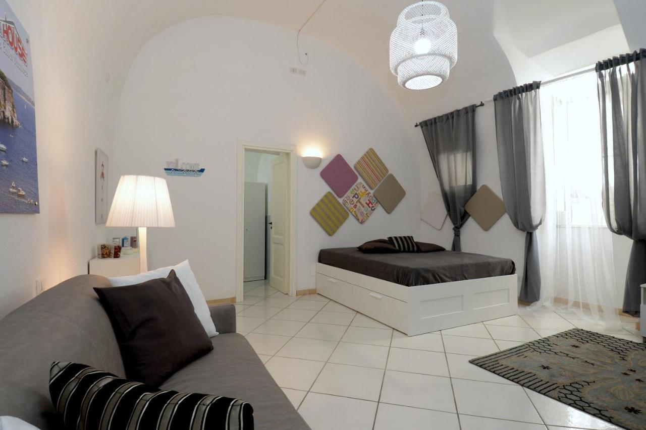 Sea House Ischia Apartment ภายนอก รูปภาพ