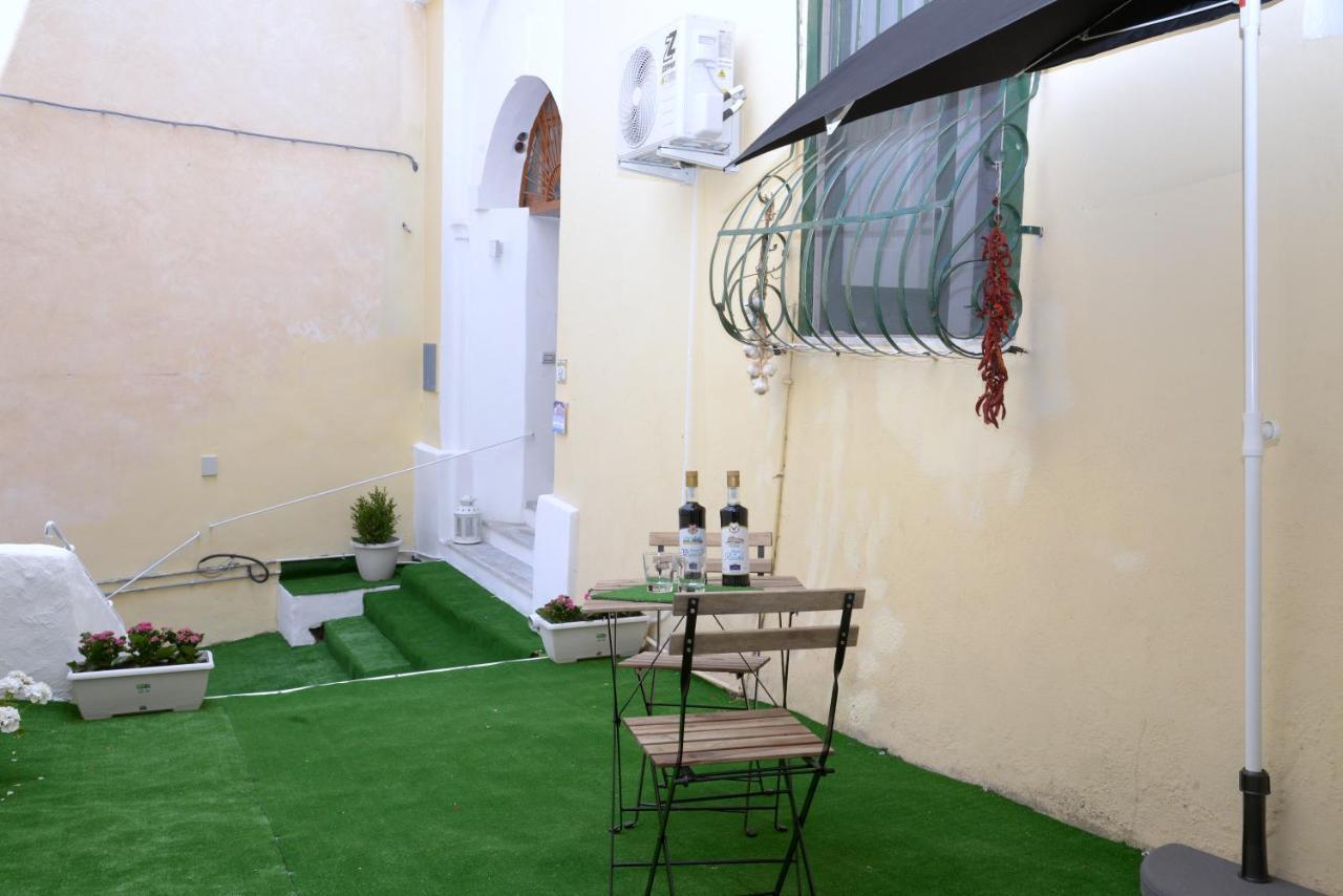 Sea House Ischia Apartment ภายนอก รูปภาพ
